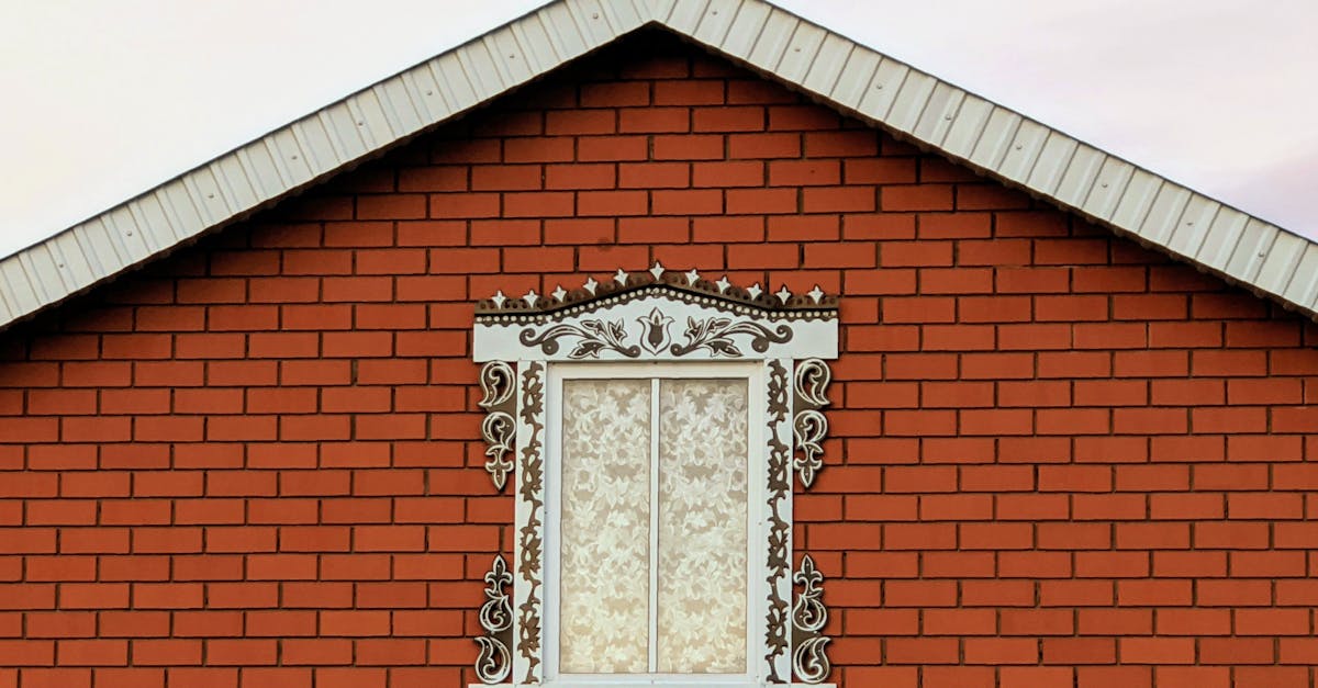 couvrez et protégez vos planches de fascias avec des solutions durables et esthétiques pour une finition parfaite de votre façade.