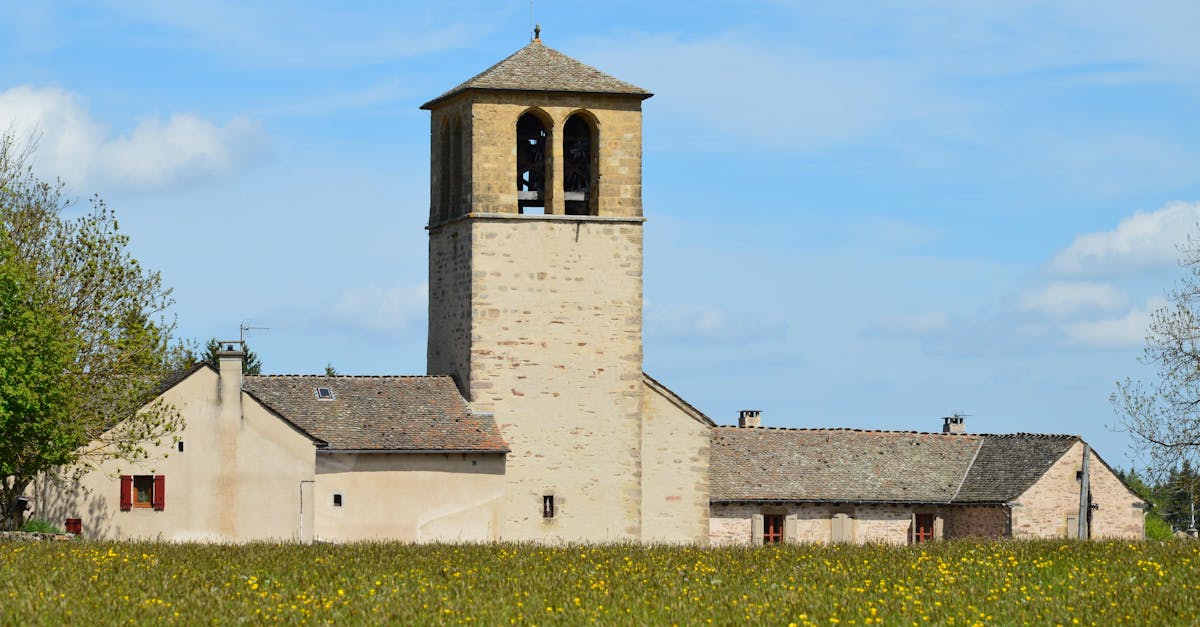 découvrez les meilleures activités à pratiquer en lozère : randonnées, sports de plein air, patrimoine naturel et culturel pour tous les goûts.