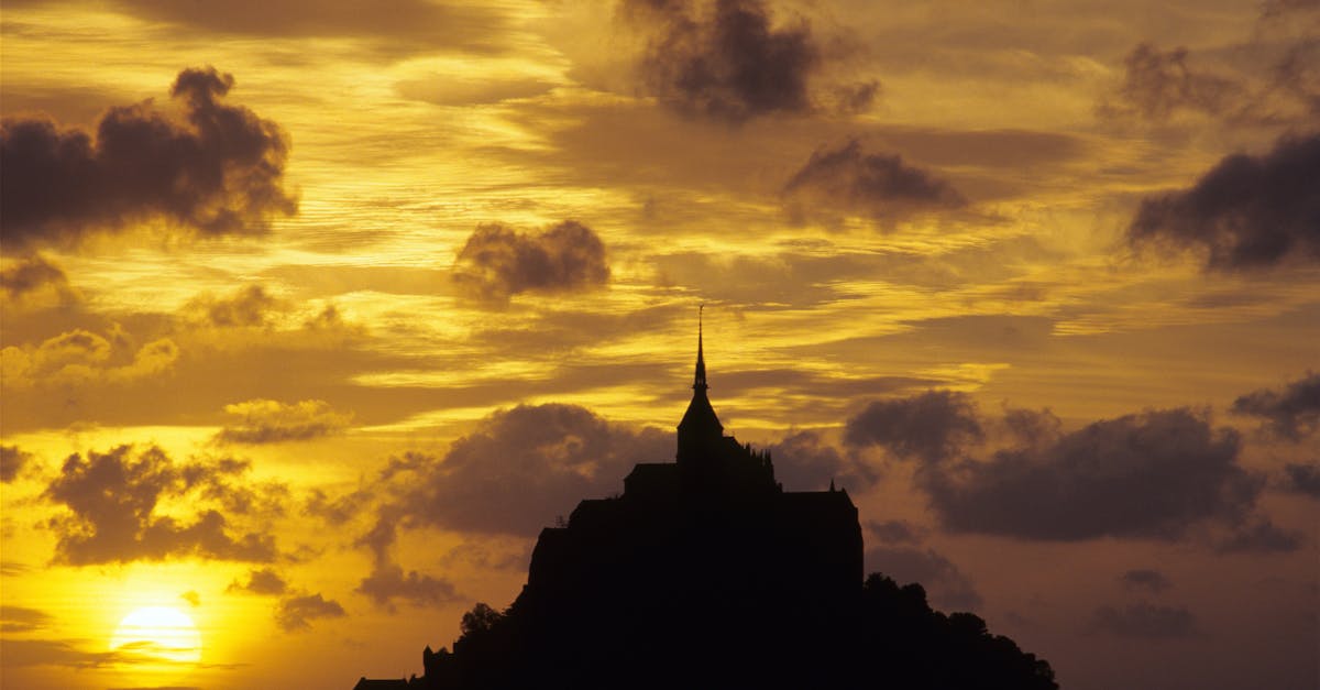 découvrez les meilleures activités au mont-saint-michel : visites guidées, balades, découvertes culturelles et gastronomie locale pour une expérience inoubliable.